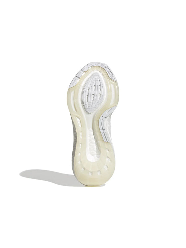 Adidas Ultraboost 22 - "Full White"