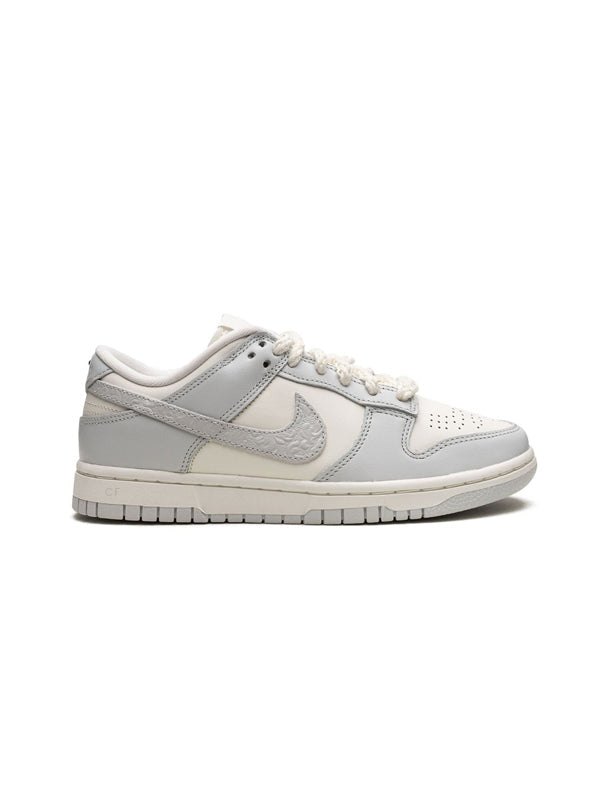Dunk Low "Needlework"