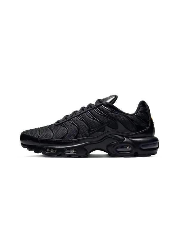 Nike tn full black