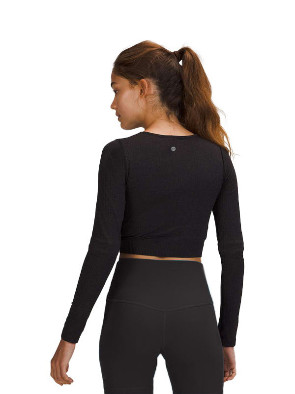 Cropped long sleeve shirt