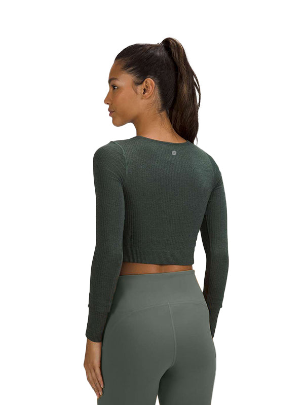 Cropped long sleeve shirt