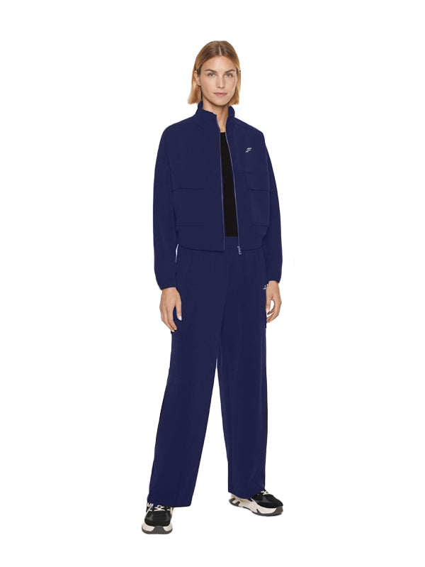 set trouser and jacket with pockets