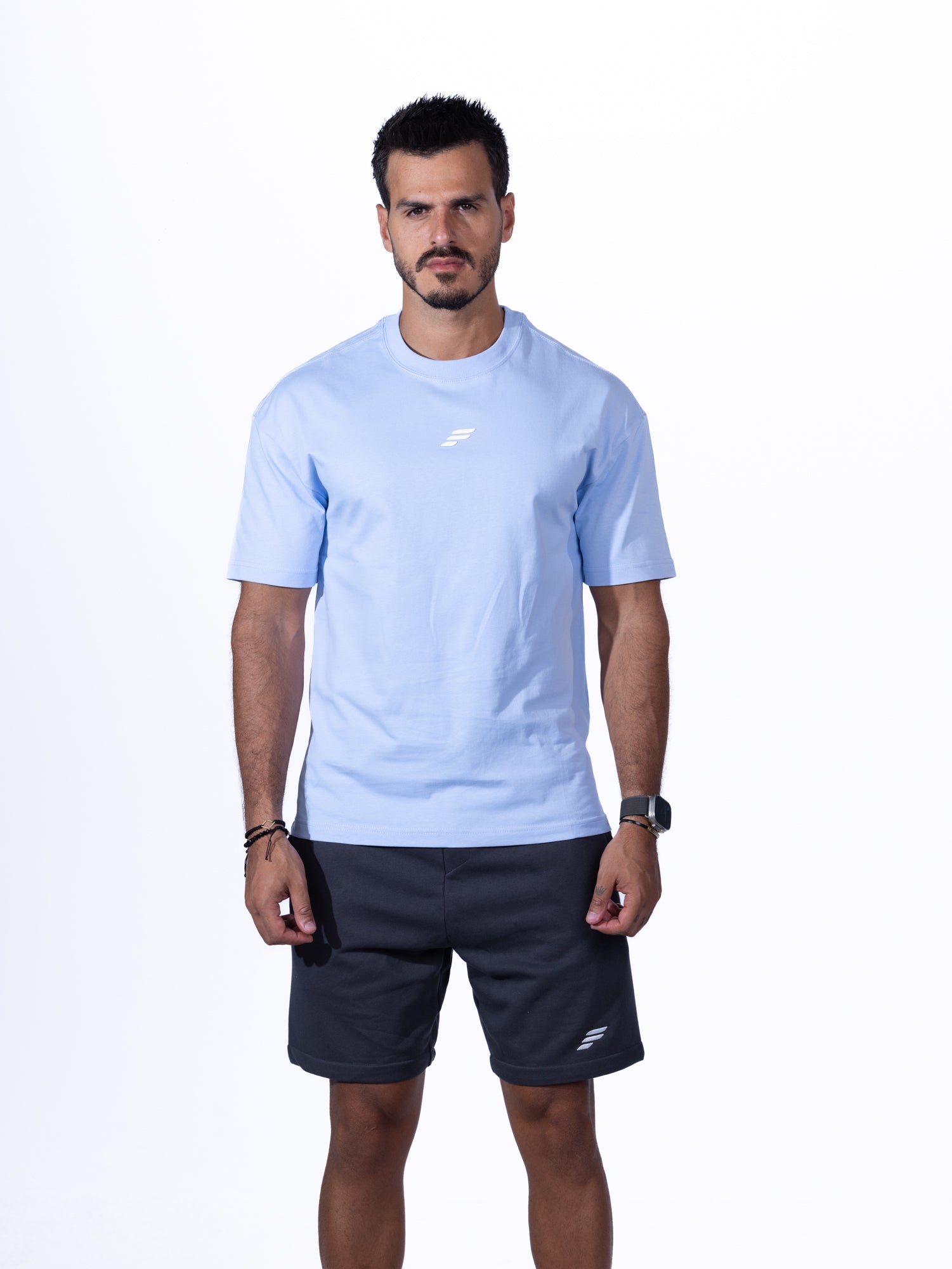 SET SHORTS WITH T-SHIRT