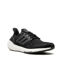 Adidas Ultraboost 22 - "Black/White"