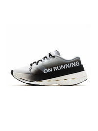 CLOUD BOOM MAX WHITE BLACK