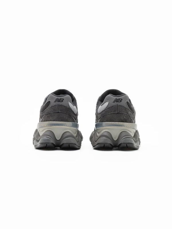 New Balance 9060 Black castlerock