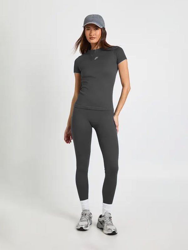 Set Slim Fit T-Shirt with High-Waist Legging
