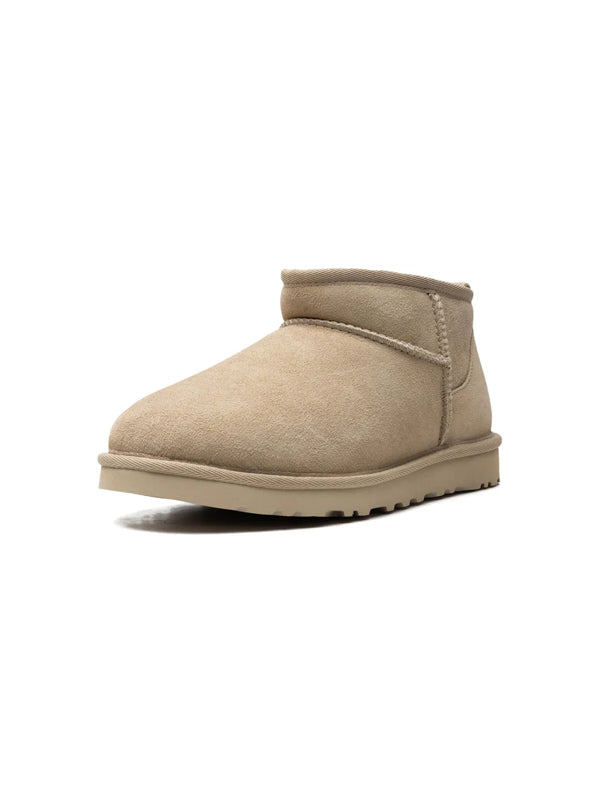 Ugg classic ultra mini 2 off white