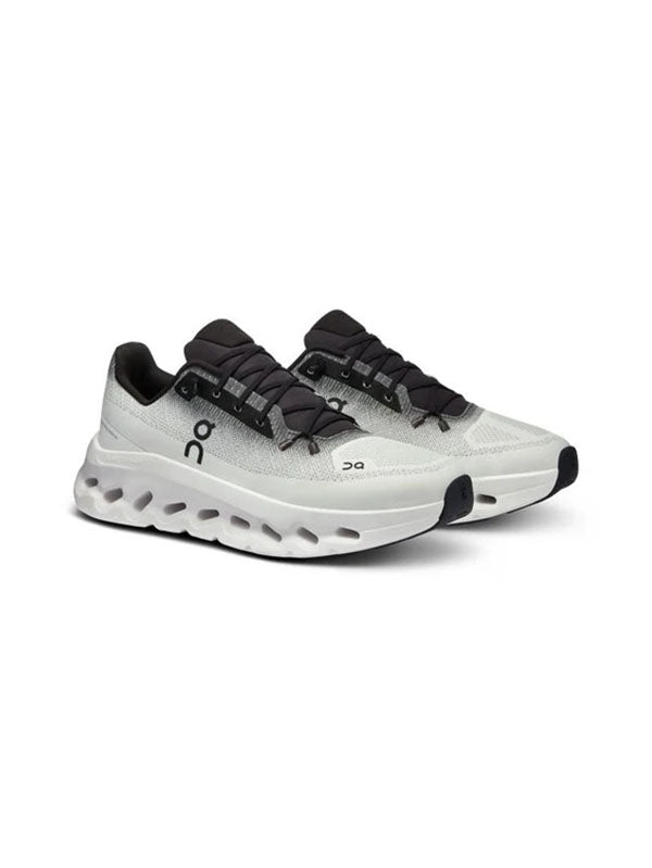 Cloudtilt white black