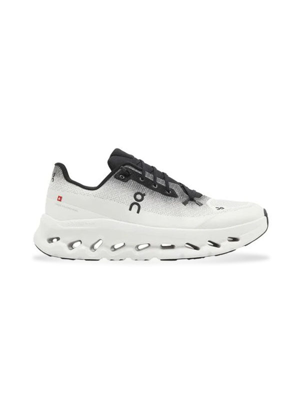 Cloudtilt white black