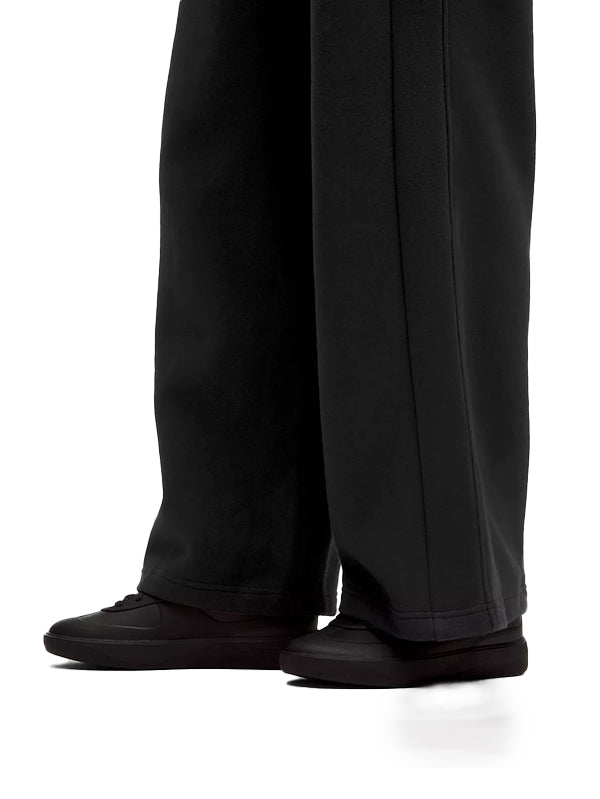 Wide-Leg Pant