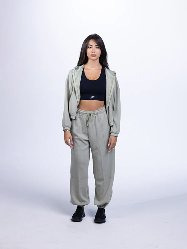 WOMAN set Regular Fit Olive Green joggers and jackets