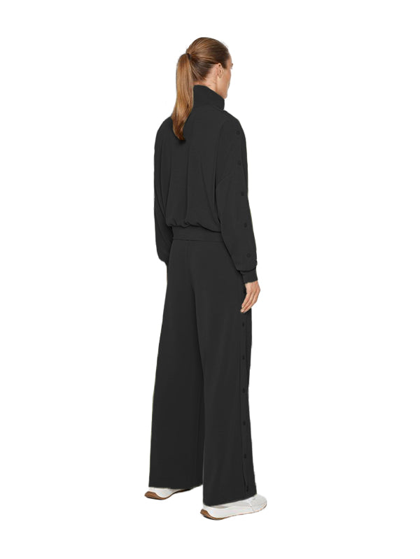 Women set wide leg trousers and jackets with buttons